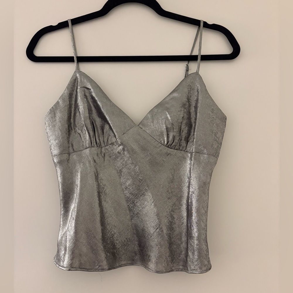 Silver going out top